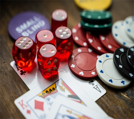 Thắng Lớn Với Ba Bộ Bài Texas Hold'em, Bí Quyết Tăng Tỷ Lệ Thắng!