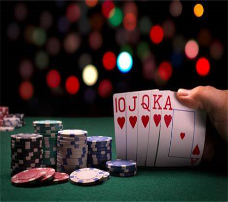 Hiểu Chiến Lược Dưới Bàn Chơi Texas Hold'em Để Trở Thành Người Chơi Có Tỷ Lệ Thắng Cao!